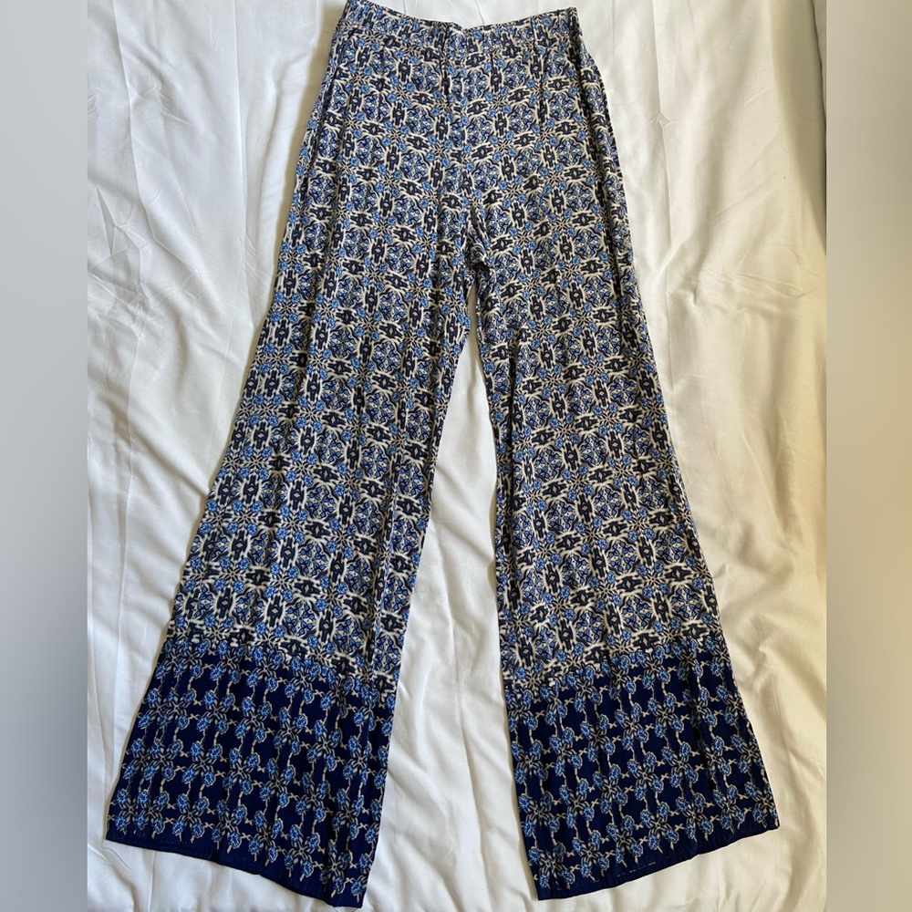 Forever 21 Blue Printed Wide Leg Pant [XS]